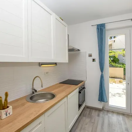 Dragica פרימוסטן