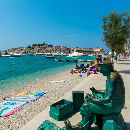 Dragica Lejlighed Primošten