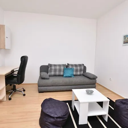 Apartment Dragica